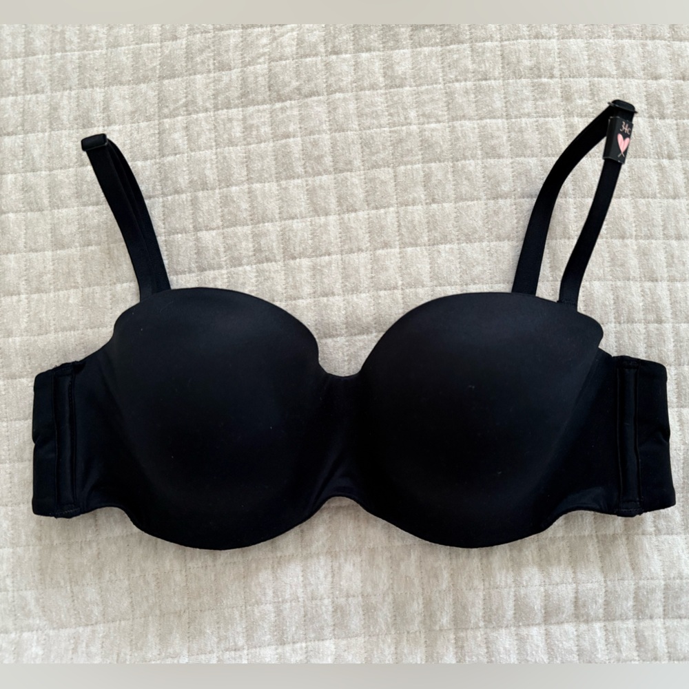 Black Strapless Bra
